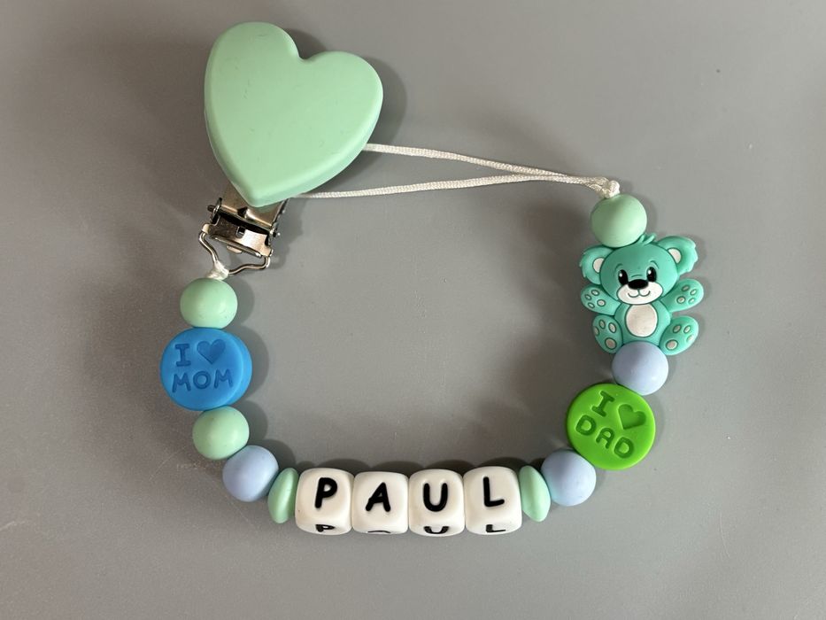 Lantisor pentru suzeta