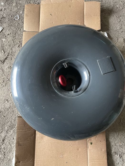 Газова бутилка за резервна гума 60л.  720мм/200мм