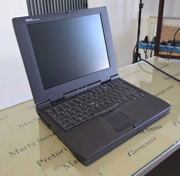 Laptop de colectie Dell Latitude CPt PPX - 1999 - import Germania