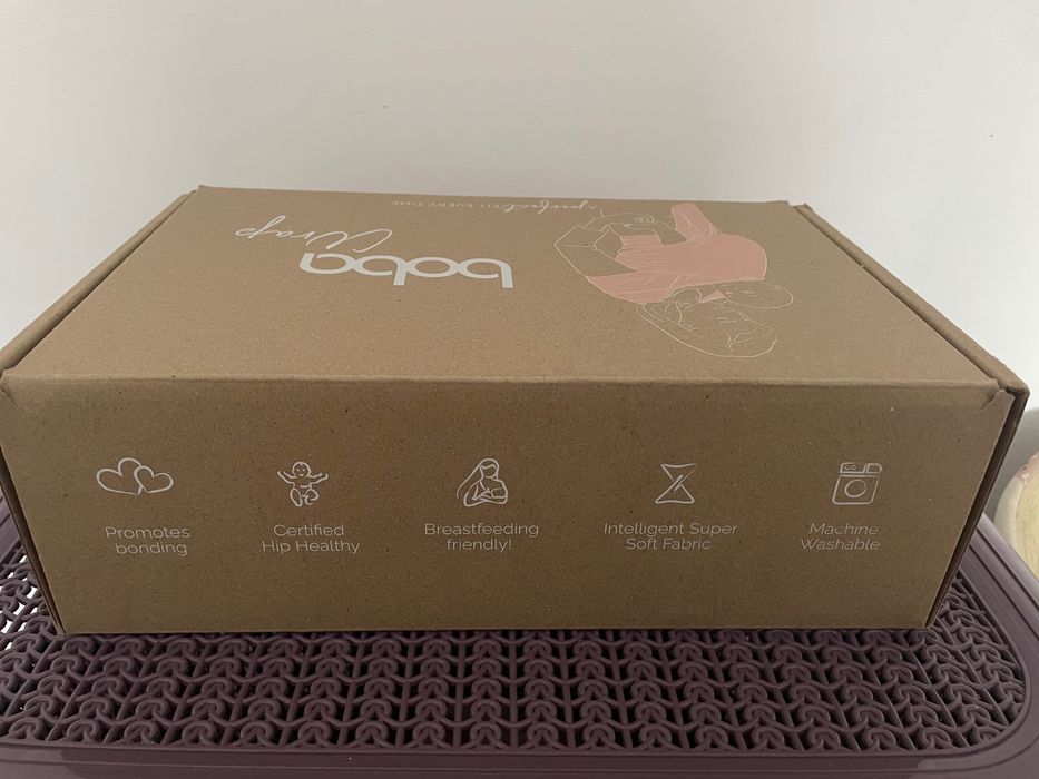 Разтегателен слинг за носене на бебе Boba Wrap