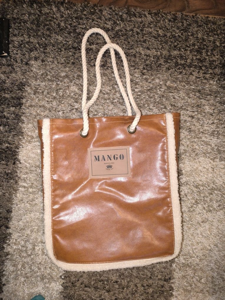 Естествена кожа Mango чанта тип торба