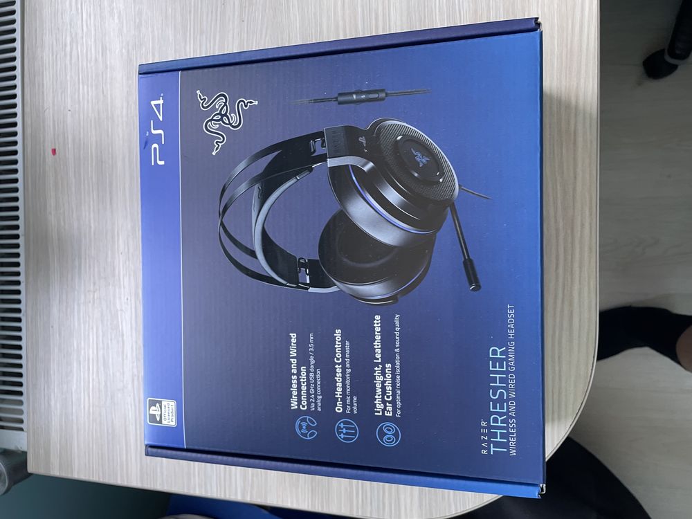 Слушалки Razer Thresher