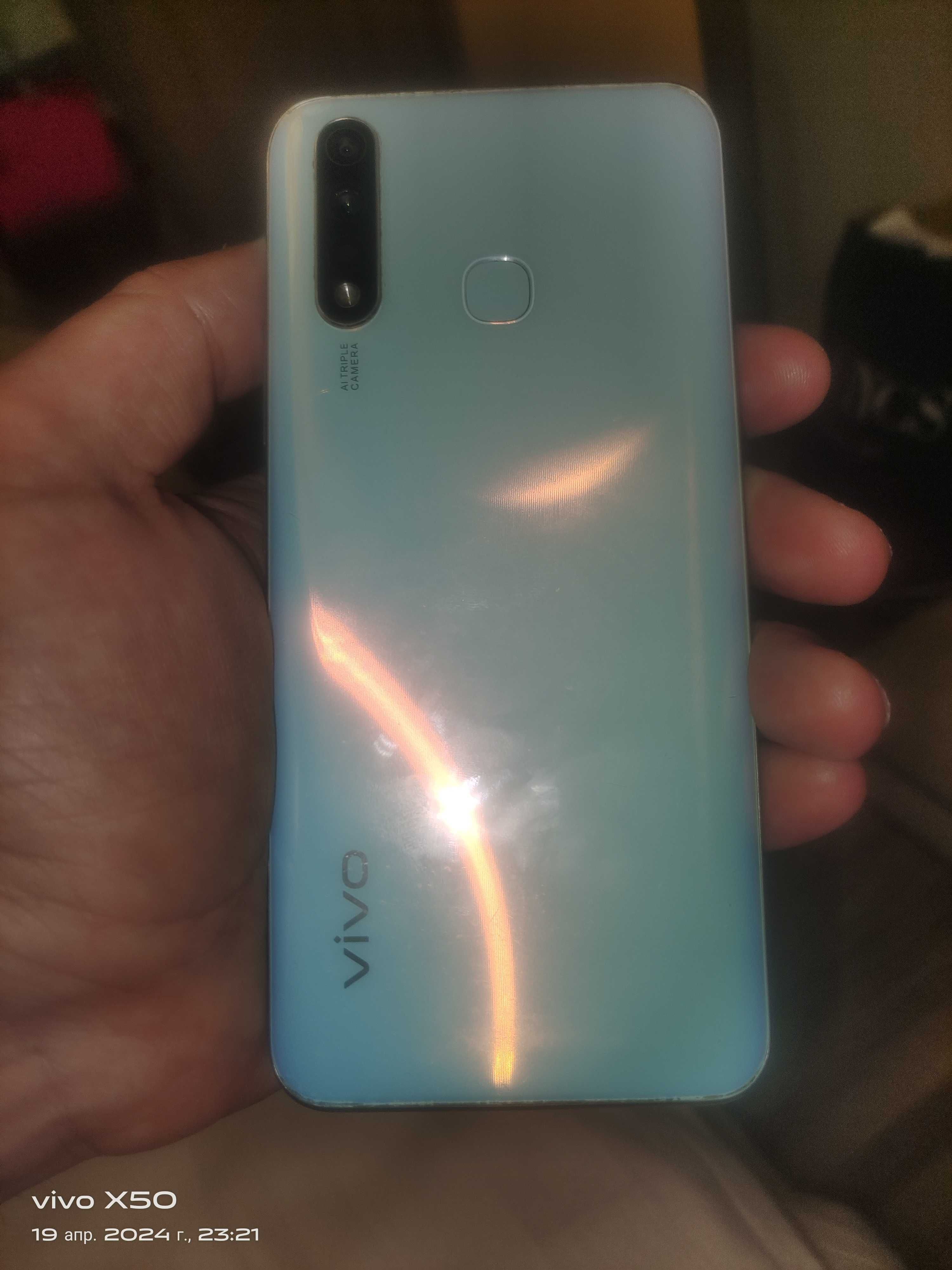 Продается смартфон VIVO Y19