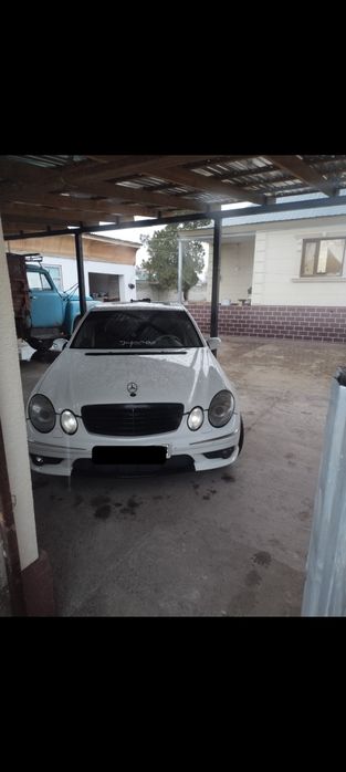 Решётка радиатора 211