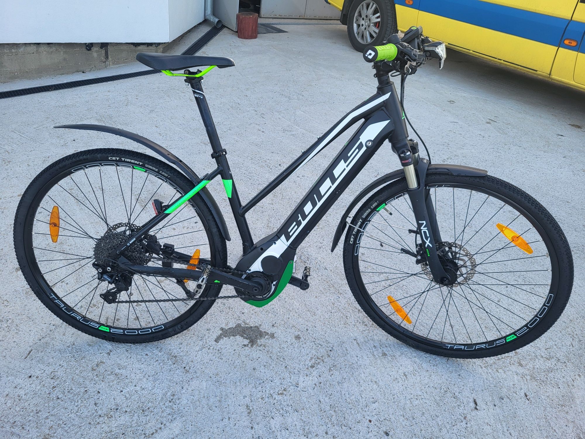Bicicleta electrică BULLS  Cross Rider Evo. BOSCH  2019. Schimb cu mtb