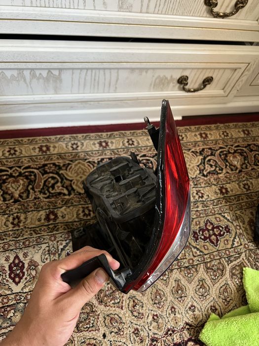 Cobalt fara donasi 250 mingdan aybi yoq yengi shisha qoyilgan