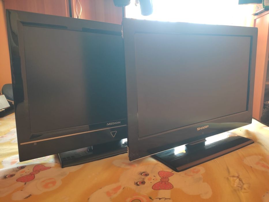 2tv Sharp și Grandi diagonală 55-60cm