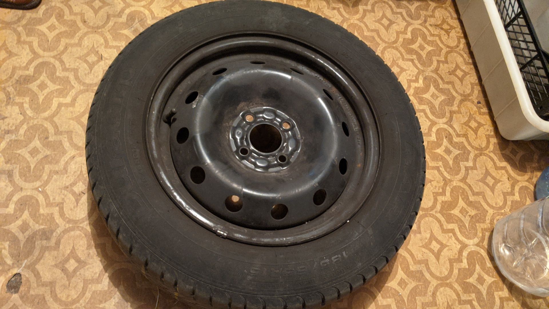 4 железни джанти с летни гуми Goodyear 185/65/15