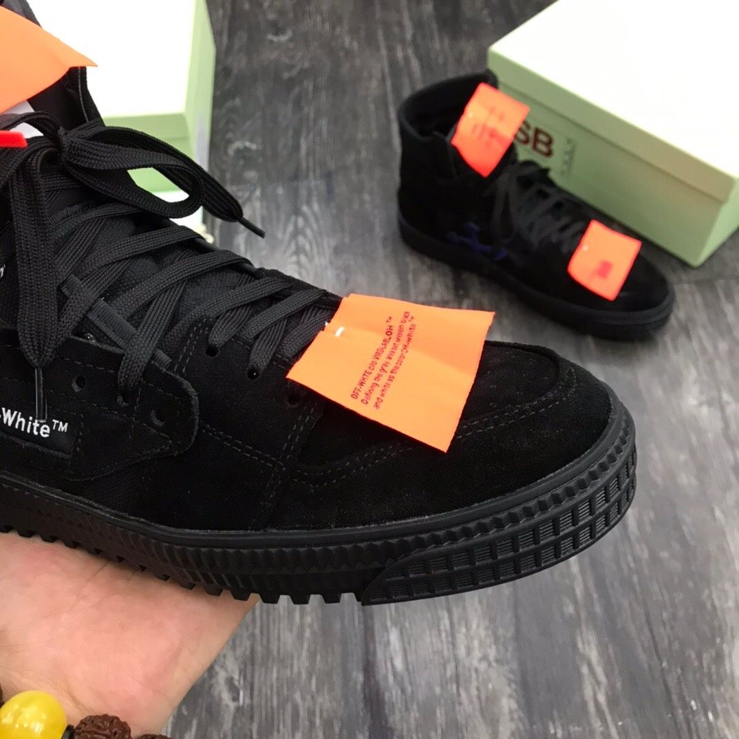 Off White Off Court