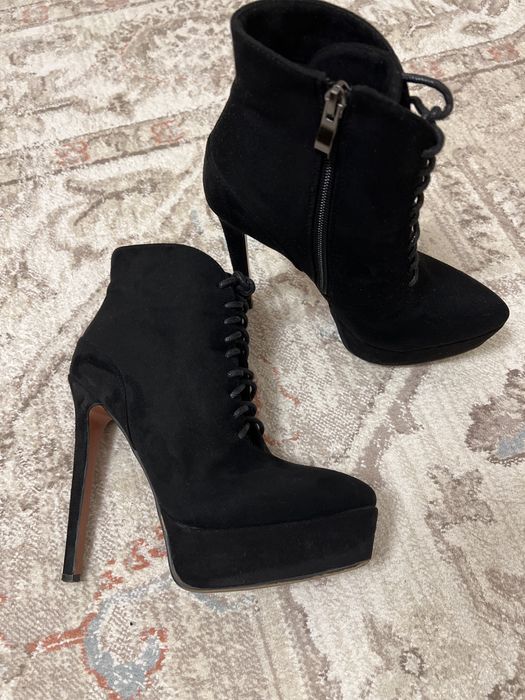 Стильные ботильоны Sergio Pucci 36р