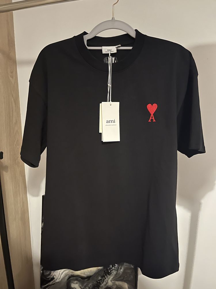 Ami Paris тениска