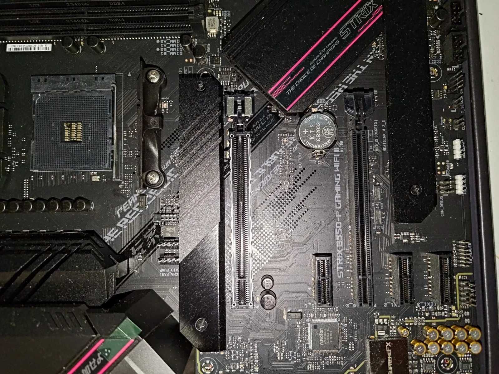 Дънна платка ASUS ROG Strix B550-F Gaming Wi-Fi II АМ4