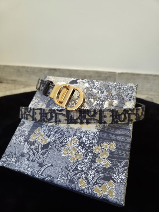 Dior 30 Montaigne Reversible Belt Blue Smooth Calfskin and Oblique