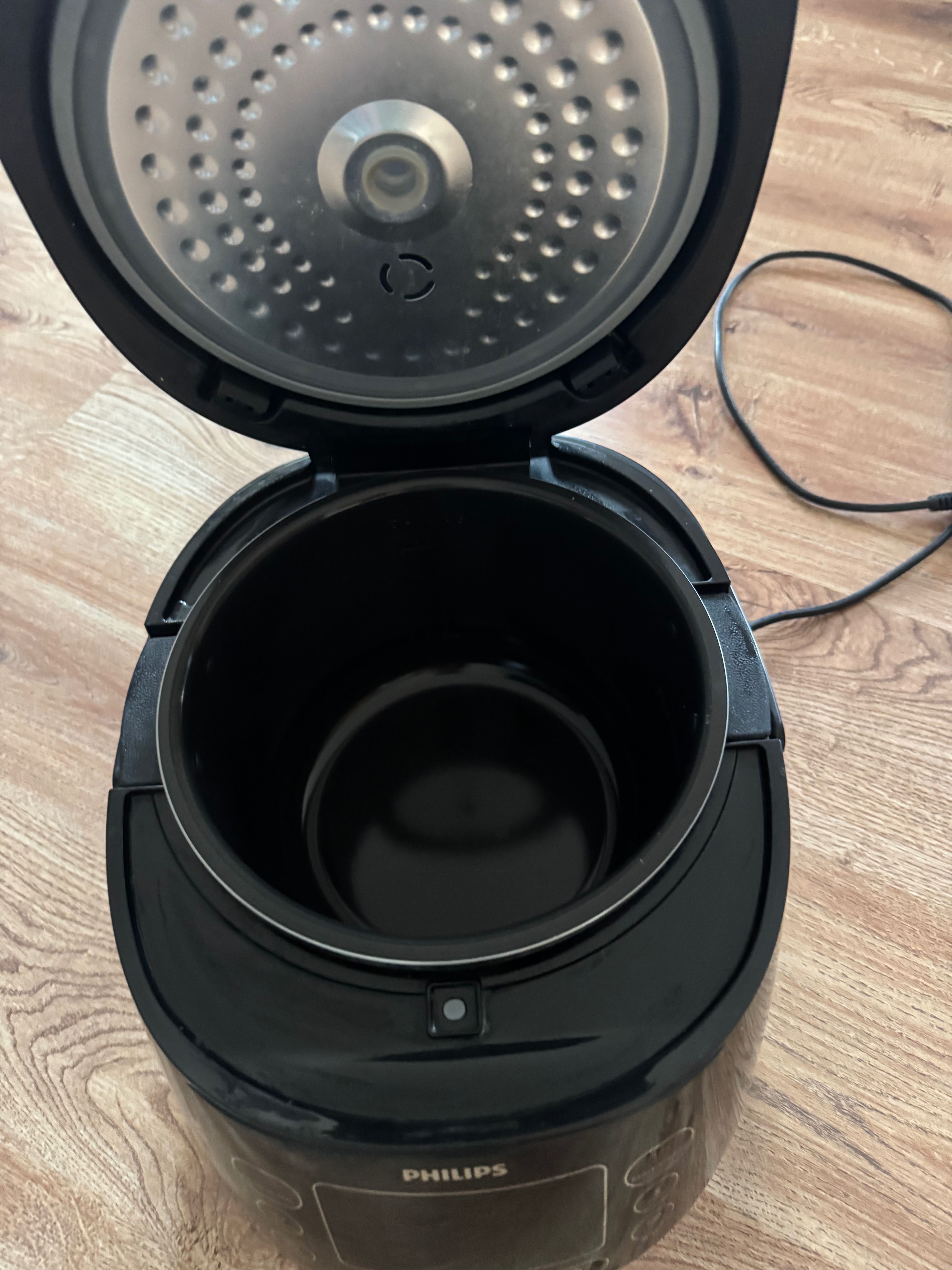 Мултифункционален уред за готвене Philips HD4749