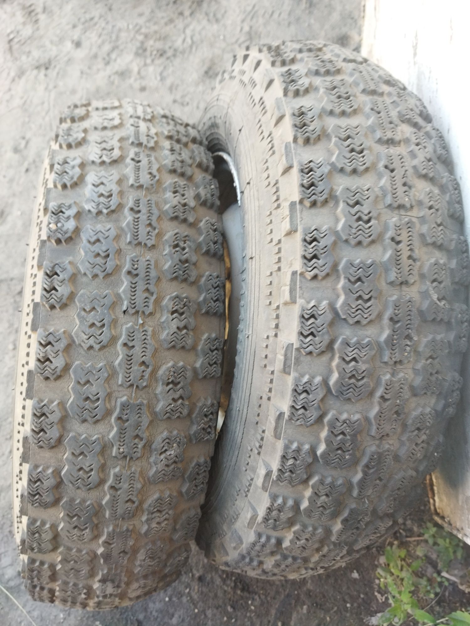 2 колеса в сборе Жигули грязевые