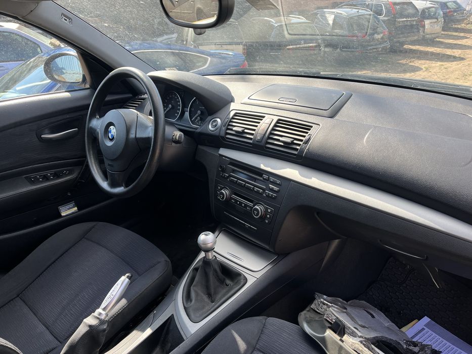 BMW E87 120d facelift на части