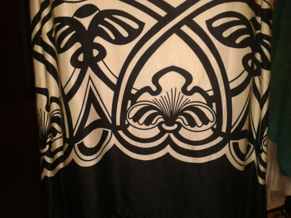 Намалена! Zara копринена рокля