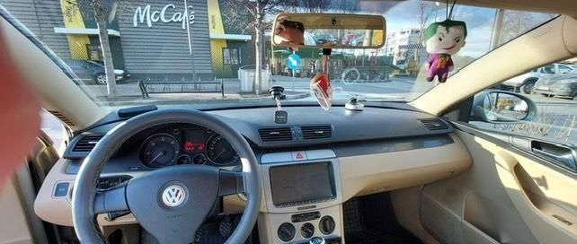 Volkswagen Passat B6