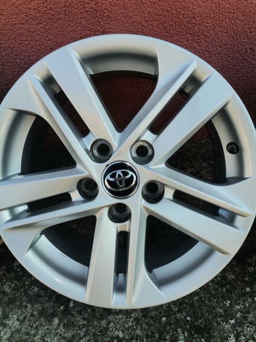 Джанти Орг Toyota Corolla HIBRID 5.114.3 R16 Et40 j 7 C Дачици