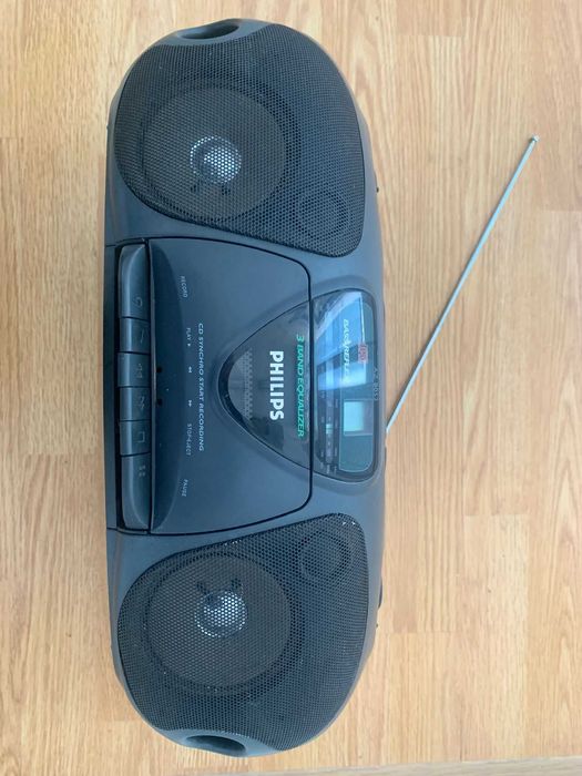 Radiocasetofon Philips AZ8052