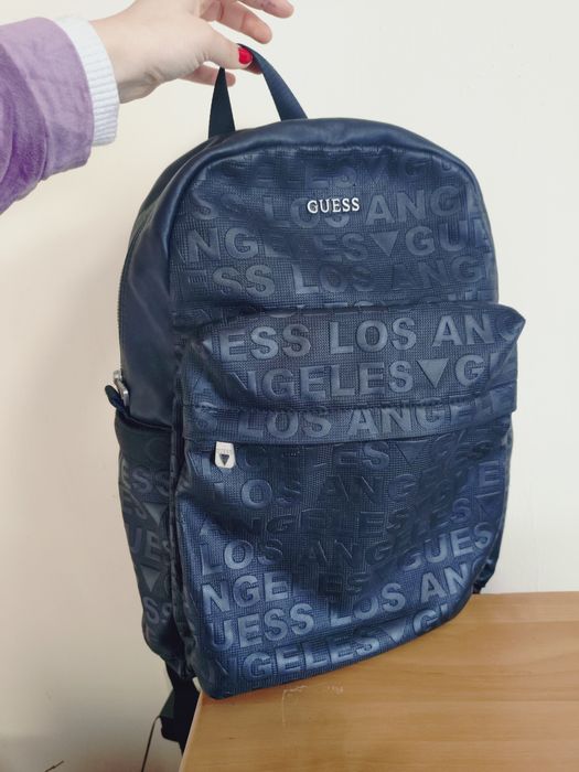 Раница Guess голяма