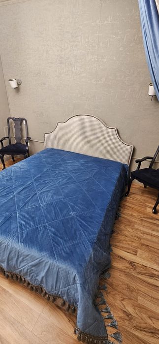 Кровать двуспальная