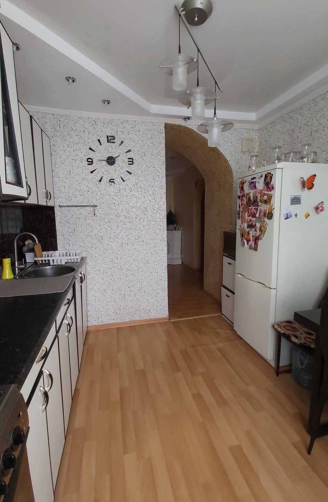 Продам 4-х комн. квартиру улучшенной редкой планировки в мкр. Орбита