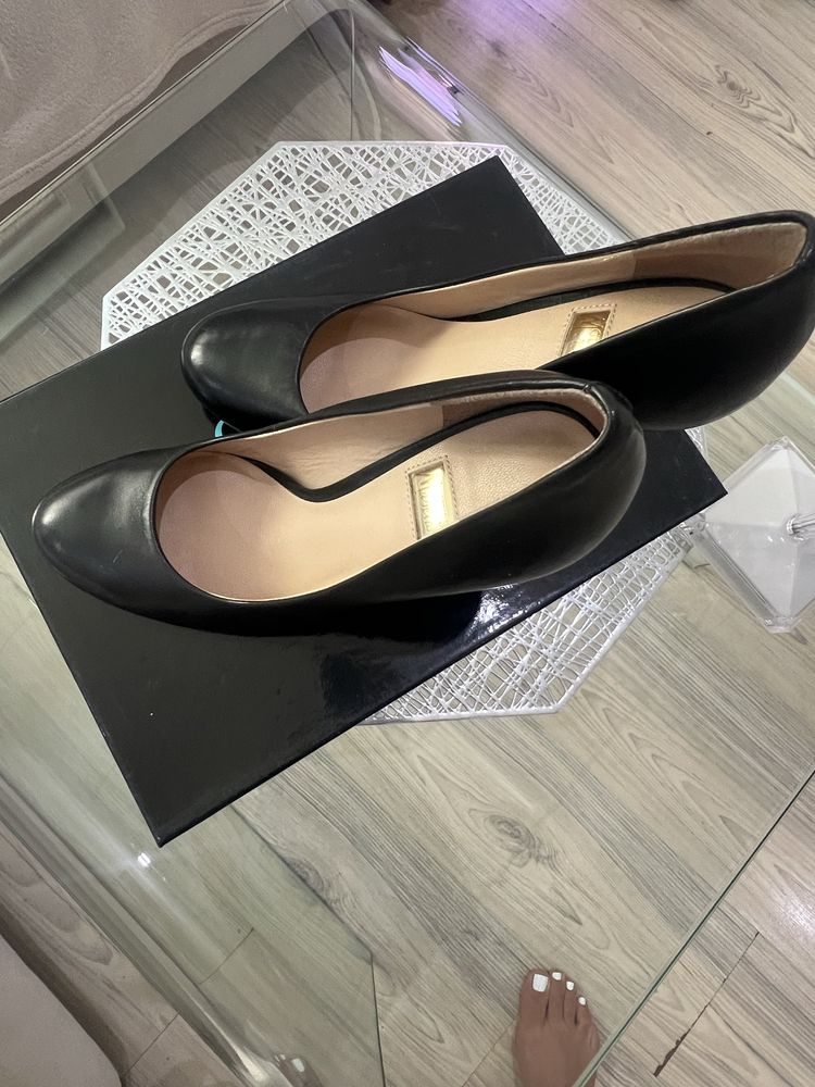 Guess by Marrciano
