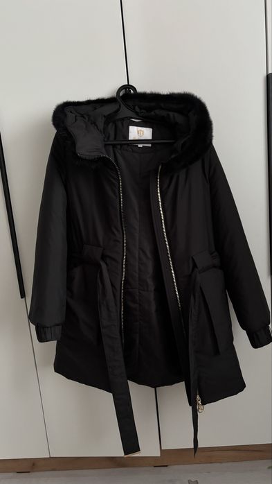 Срочно продам куртку почти новый