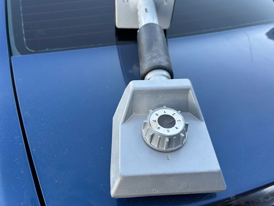 Intinzator de mochetă