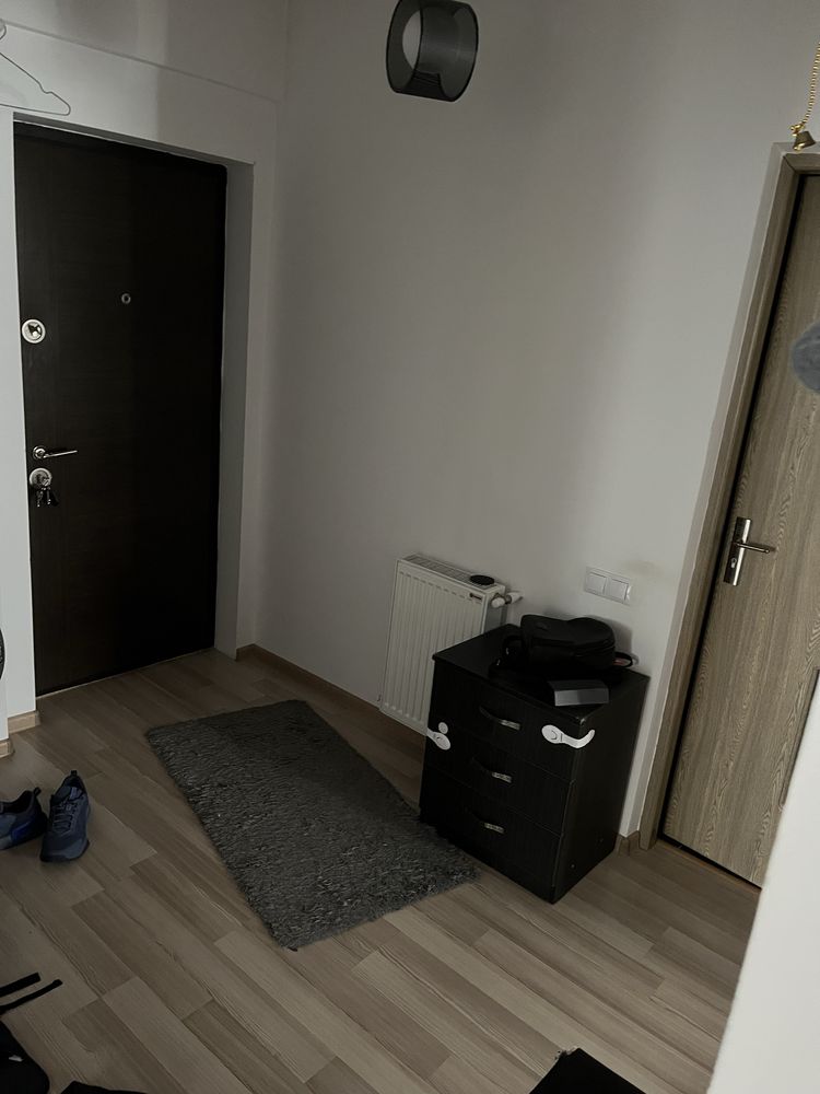 Vand ap 2 camere str.Corbului