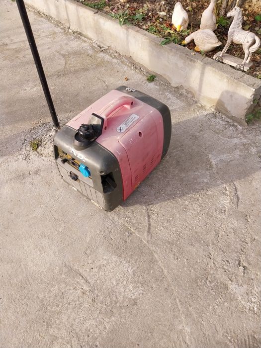 Инверторни генератори за ток Хонда