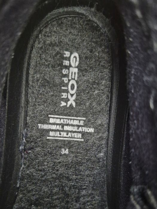 Ghete piele Geox,thermal insulation,breathable,marimea 34