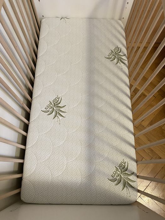 Patut bebe cu saltea