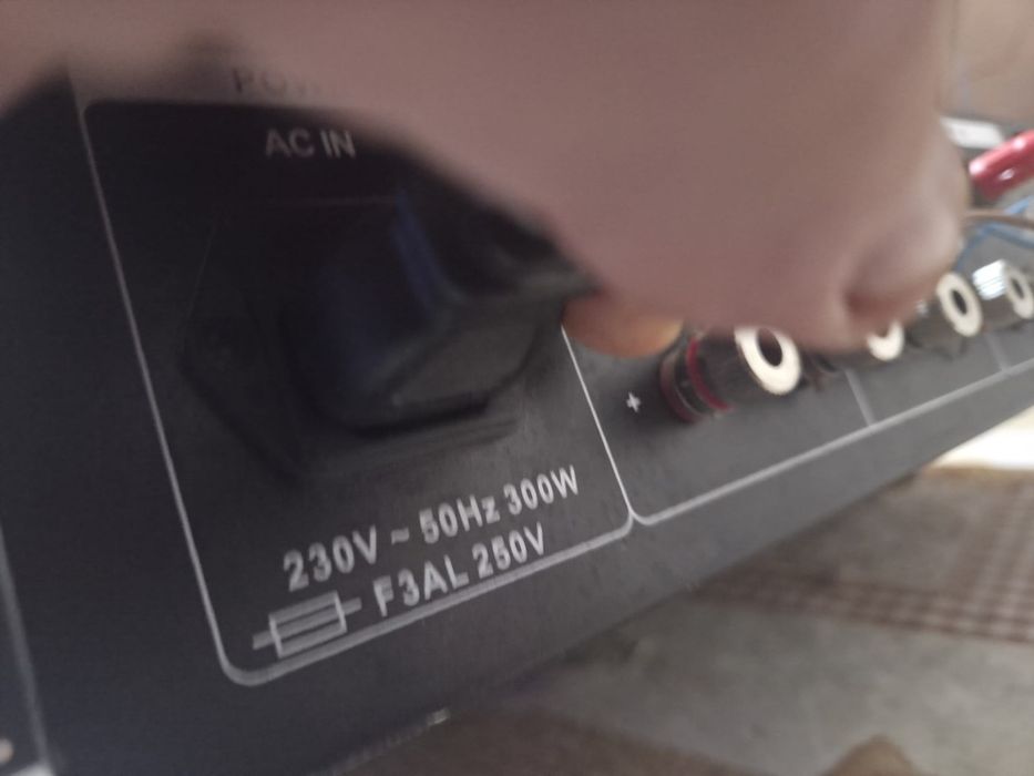 Vând stație de putere IBIZA