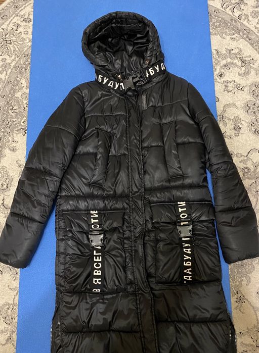 Удлиненная куртка от бренда ORBY. Утеплитель холлофайбер. На рост 158.