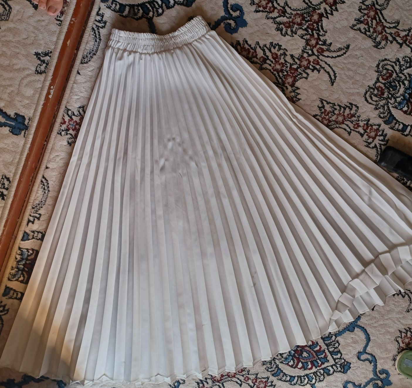 yangi oq gafri yubka  Uchkòprik tumani