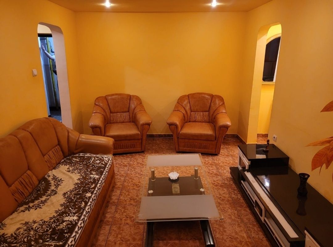 De închiriat apartament 2 camere – Brăila, Viziru 1