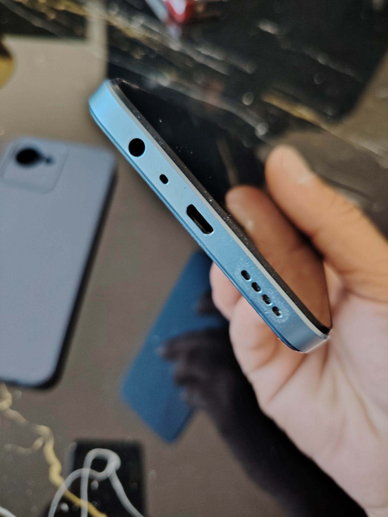 Продавам Realme c30