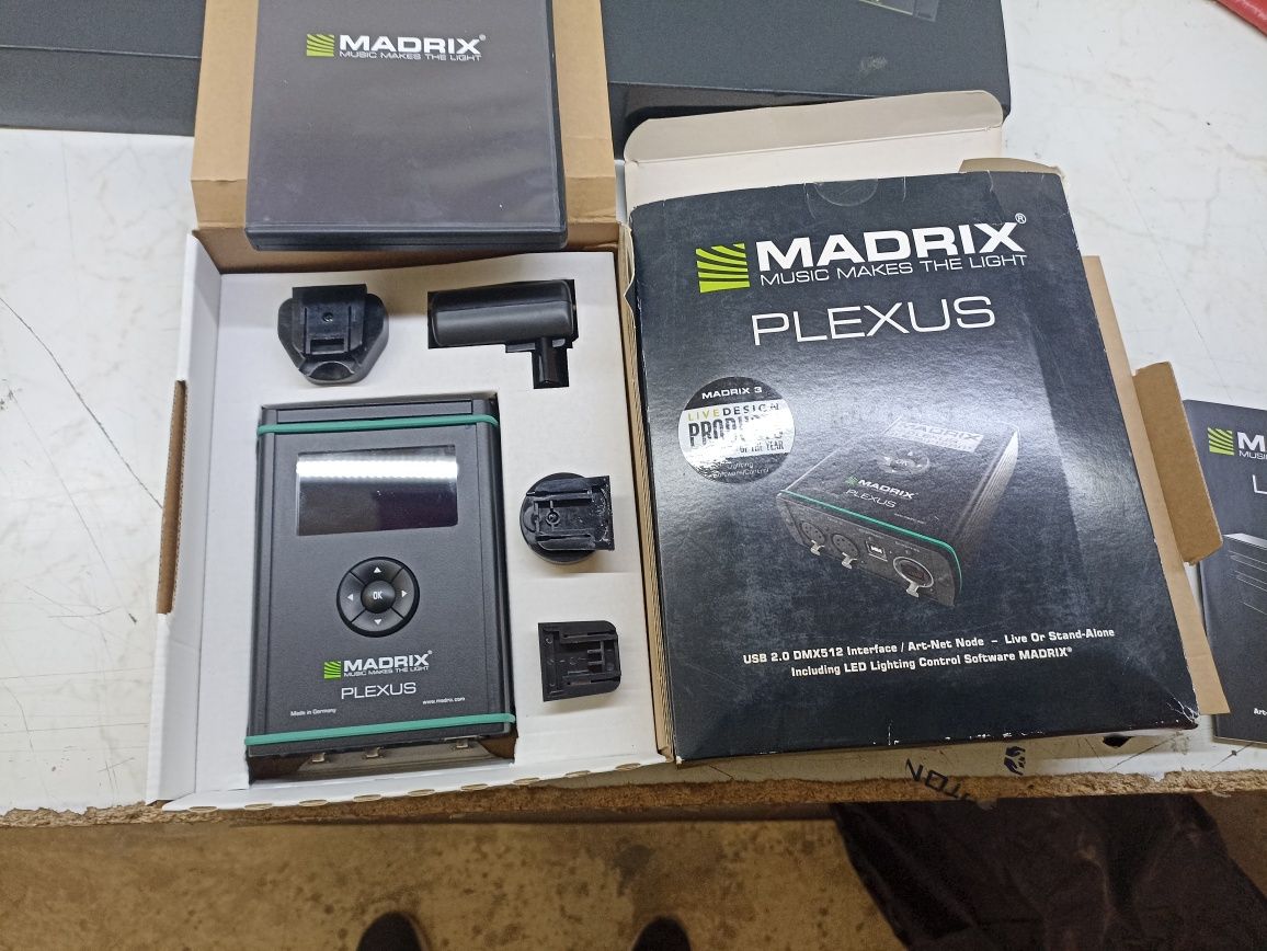 MADRIX neo  plexus luna 4 нови