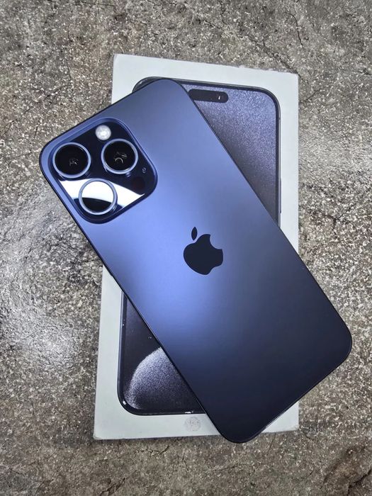 Iphone 15 pro max 14pro pulida