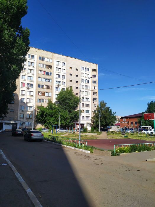 Продаётся 3-х комнатная улучшенная кв.