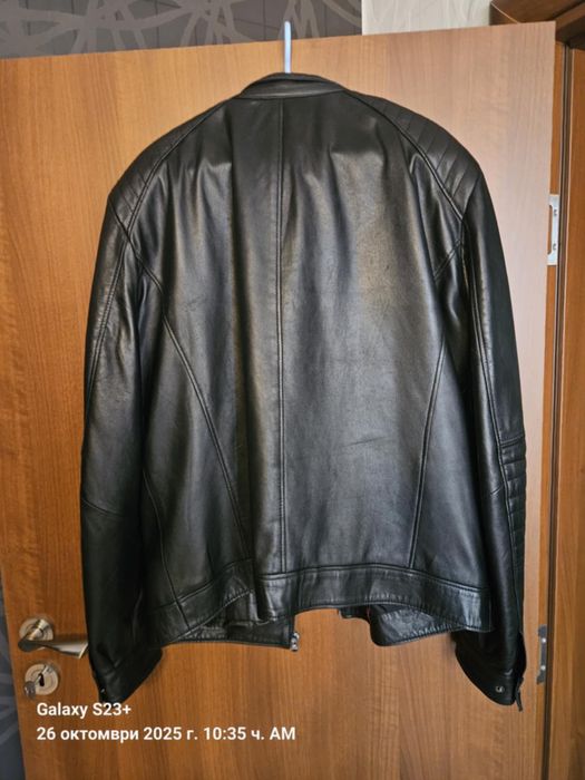 Продавам кожено яке