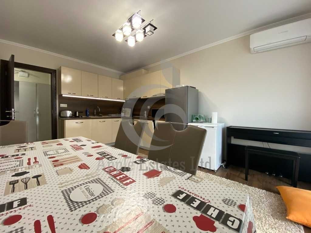 Дава се под наем Тристаен апартамент в София, Лозенец - 105 кв.м за 840 € - Снимка #3