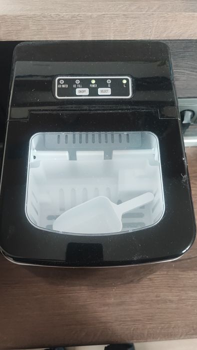 Ледогенератор чисто нов