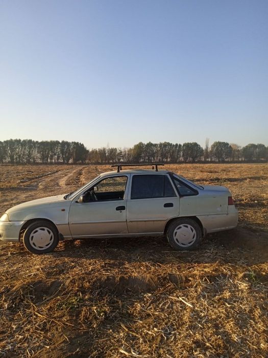 Nexia 2 sotiladi 2009 yaxshi moshin