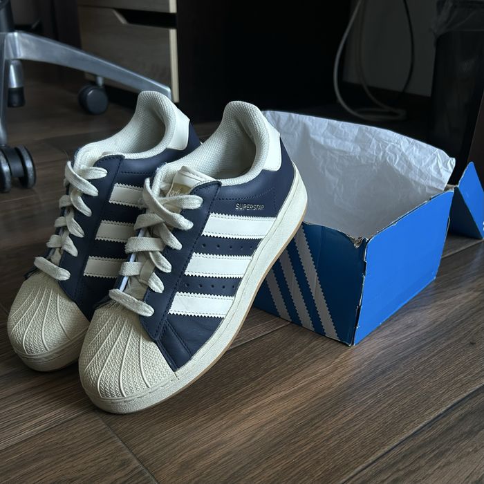 Adidas Superstar