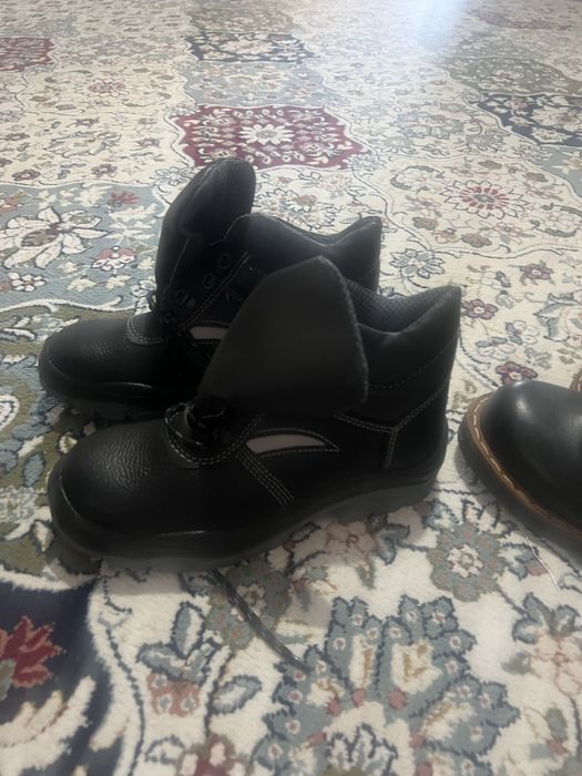 спец ботинки 15000