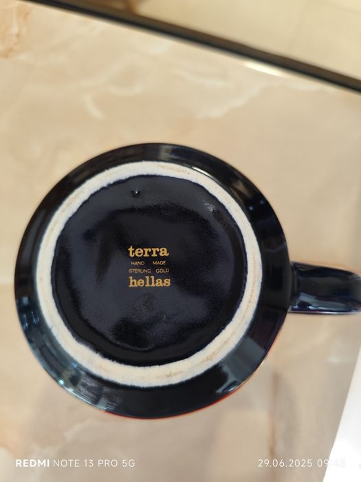 Cană decorata cu aur