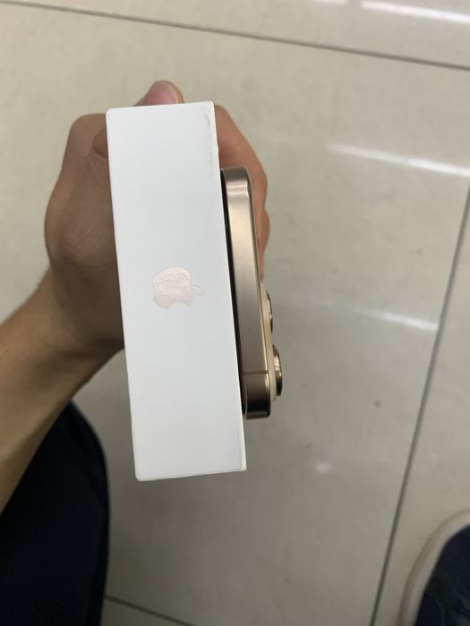 Iphone 16 pro max 256gb 96 yomkost karopka dacument